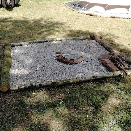 Tente Insolite 1 A 5 Personnes Plouray Экстерьер фото